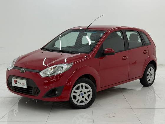 FORD FIESTA 1.0 ROCAM SE 8V FLEX 4P MANUAL FORD FIESTA 1.0 ROCAM SE 8V FLEX 4P MANUAL